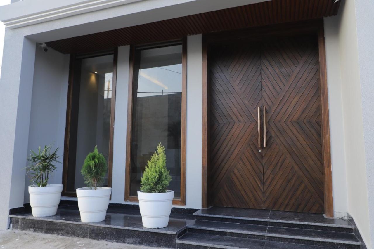 卢迪亚纳 The Royal Casa酒店 外观 照片